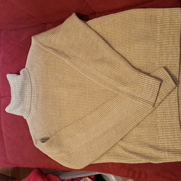 73. Acrylic wool blend turtleneck - Picture 2 of 5